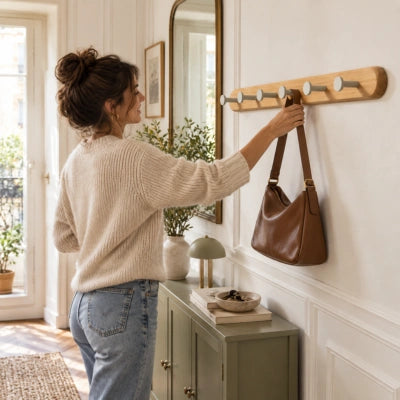 patere-murale-valerie-accroche-son-sac