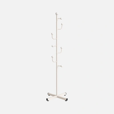 porte-manteau-sur-pied-francoise-blanc