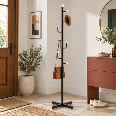porte-manteau-sur-pied-francoise-dans-lentree